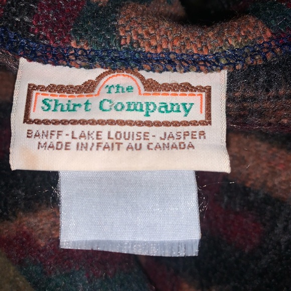 Women’s The Shirt Company Southwestern Vest Jacket - Picture 2 of 7